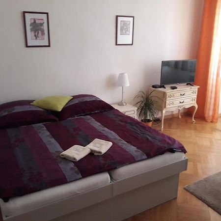 Penzion U Zabaka Микулов Экстерьер фото